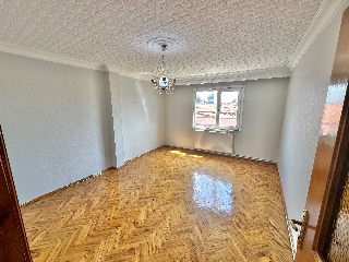 Yıldırım Mahallesi'nde Süper Konum Da 100m2 2+1 Satılık Daire — fotoğraf 1