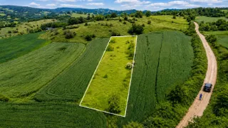 En Ucuzu Bu! Kozluca'da 2.550 M2 Mükemmel Tarla! — fotoğraf 2