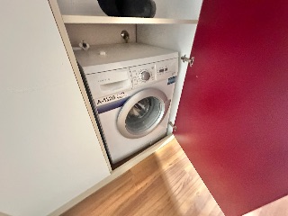 Eyüp Park Sitesi'nde M7 Metro Dibinde Eşyalı 1+0 Kiralık Daire — fotoğraf 7