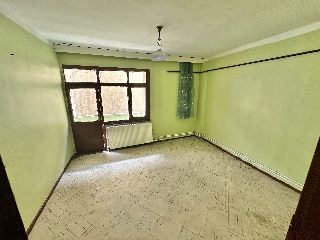 Bayrampaşa Muratpaşa'da Metroya Yakın 2+1 Satılık Daire — fotoğraf 1