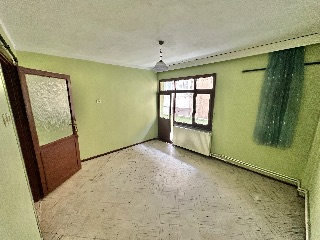 Bayrampaşa Muratpaşa'da Metroya Yakın 2+1 Satılık Daire — fotoğraf 2