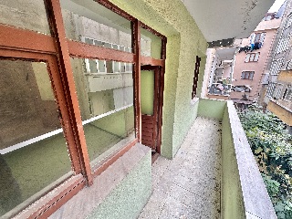 Bayrampaşa Muratpaşa'da Metroya Yakın 2+1 Satılık Daire — fotoğraf 17