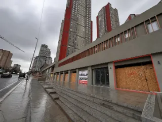 Ödül İstanbul'da Düz Giriş Caddeye Cepheli Depolu Kiralık Mağaza — fotoğraf 6